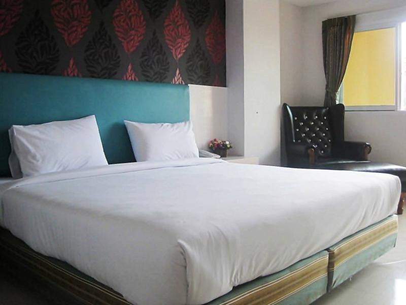 Orange Grand Hotel Ban Khlong Phruan Luaran gambar